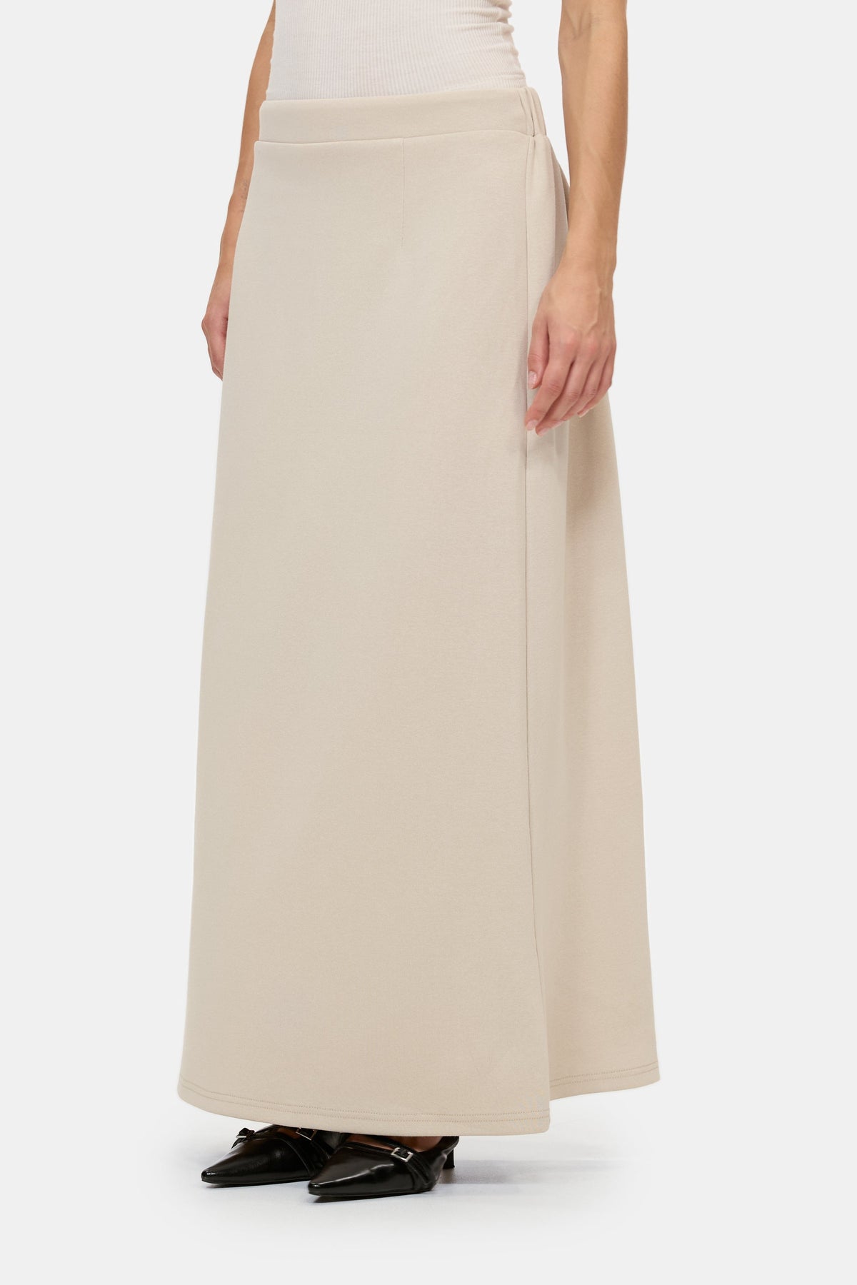 The Unique Set in Beige, skirt