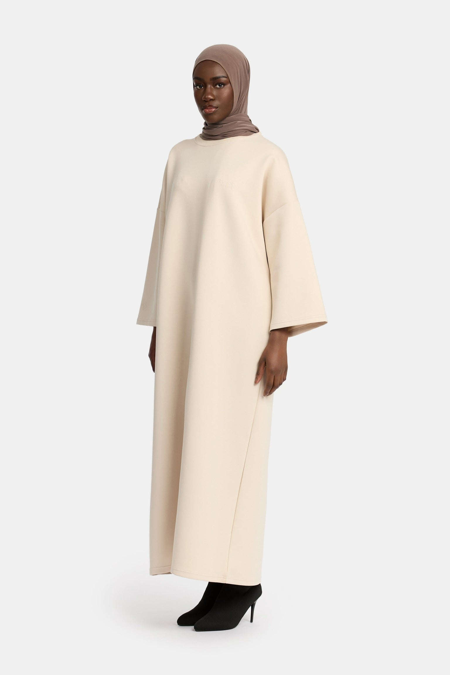 The Comfy Dress Beige