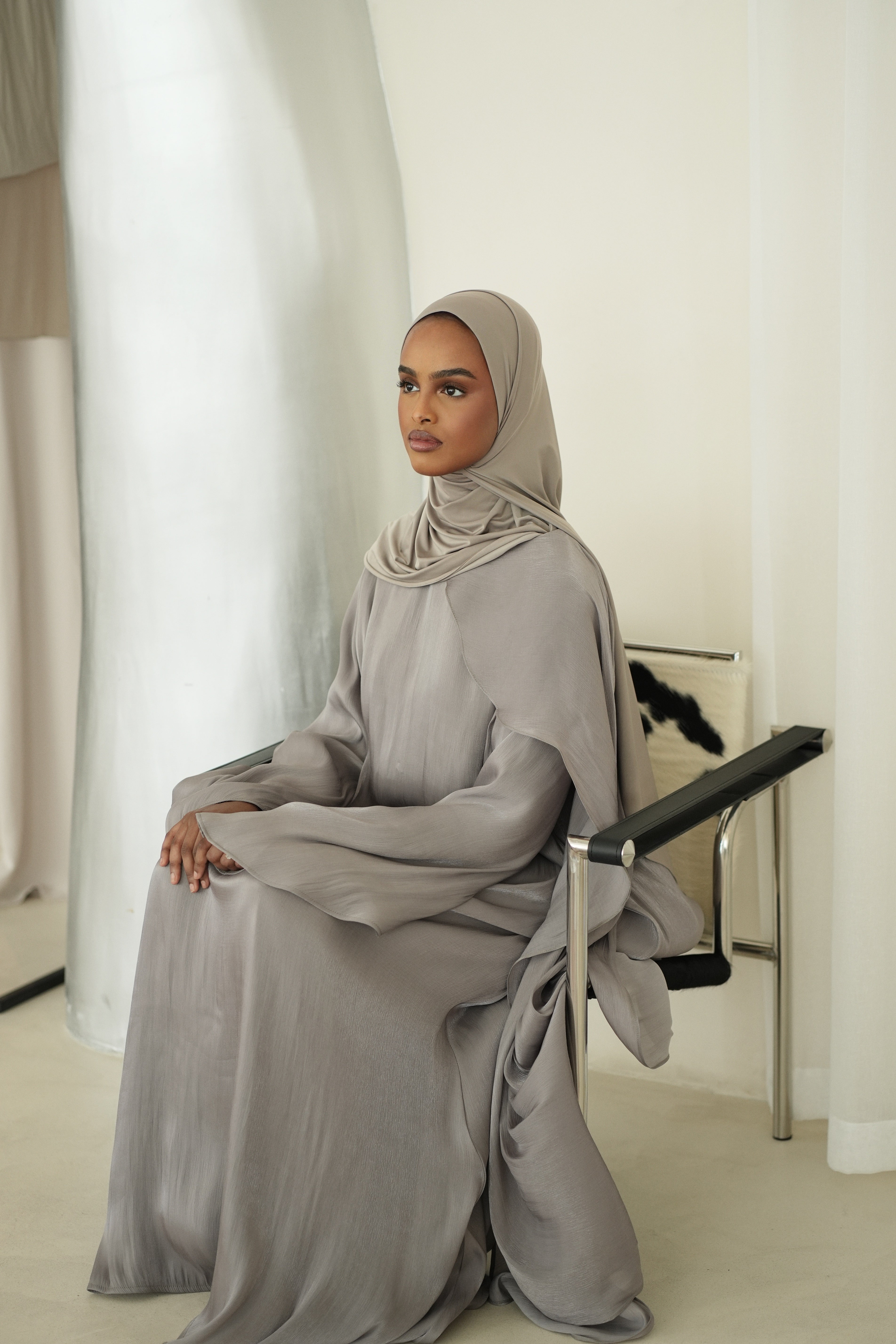 Das Veil Kleid - Aschtaupe