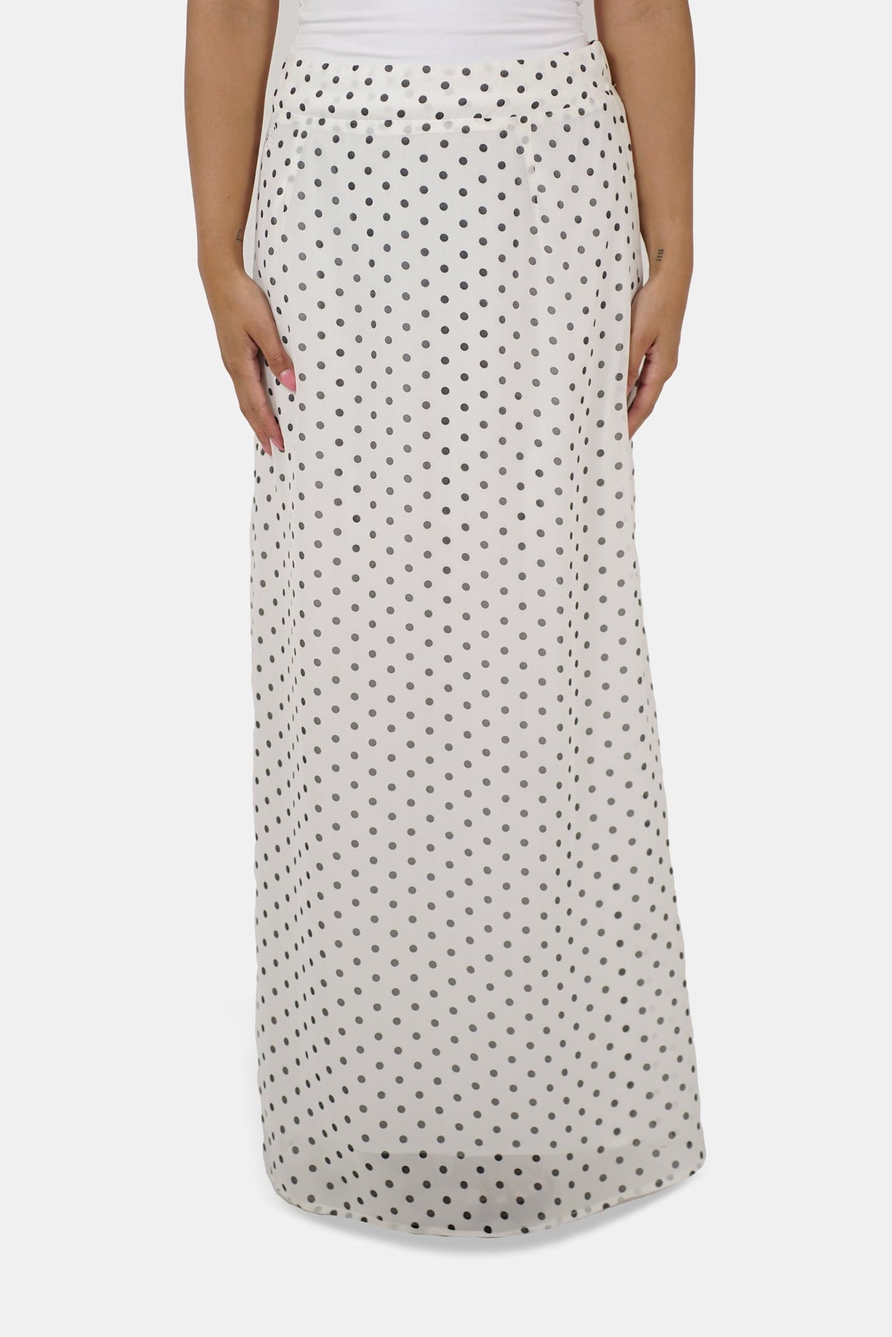 The Asymmetric Polkadot Skirt Vanilla Dot