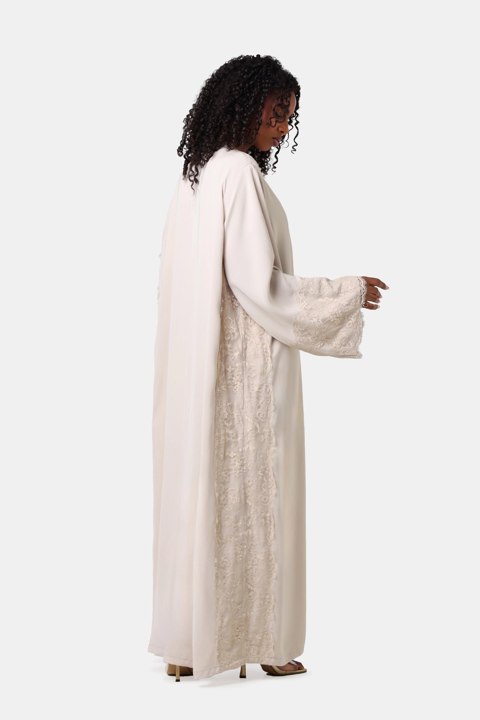 Lace Abaya Beige
